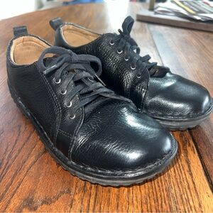 Born W3440 Women Black Oxford Shoe Size 9M EUR 40.5 Pre Owned